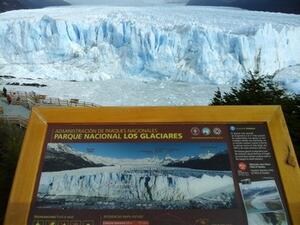 DIA 9 – USUHAIA|VUELO A EL CALAFATE DIA 9 – USUHAIA|VUELO A EL CALAFATE